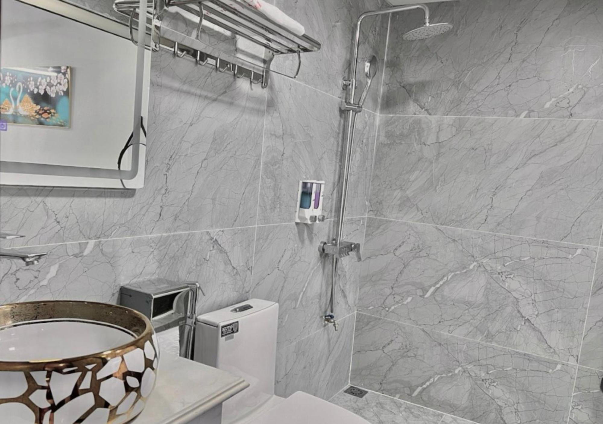 Uong Bi Thu Ha Hotel מראה חיצוני תמונה