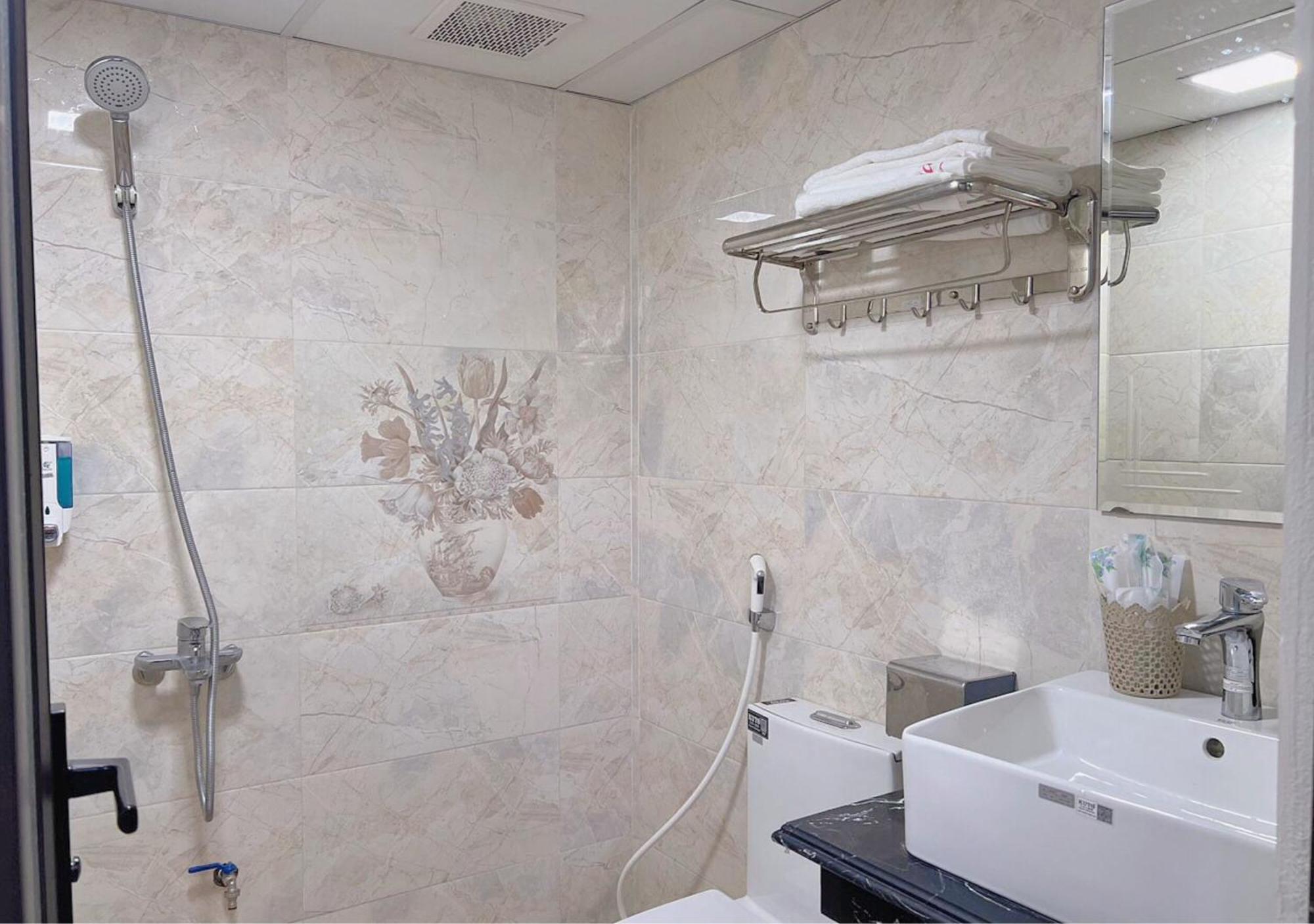 Uong Bi Thu Ha Hotel מראה חיצוני תמונה
