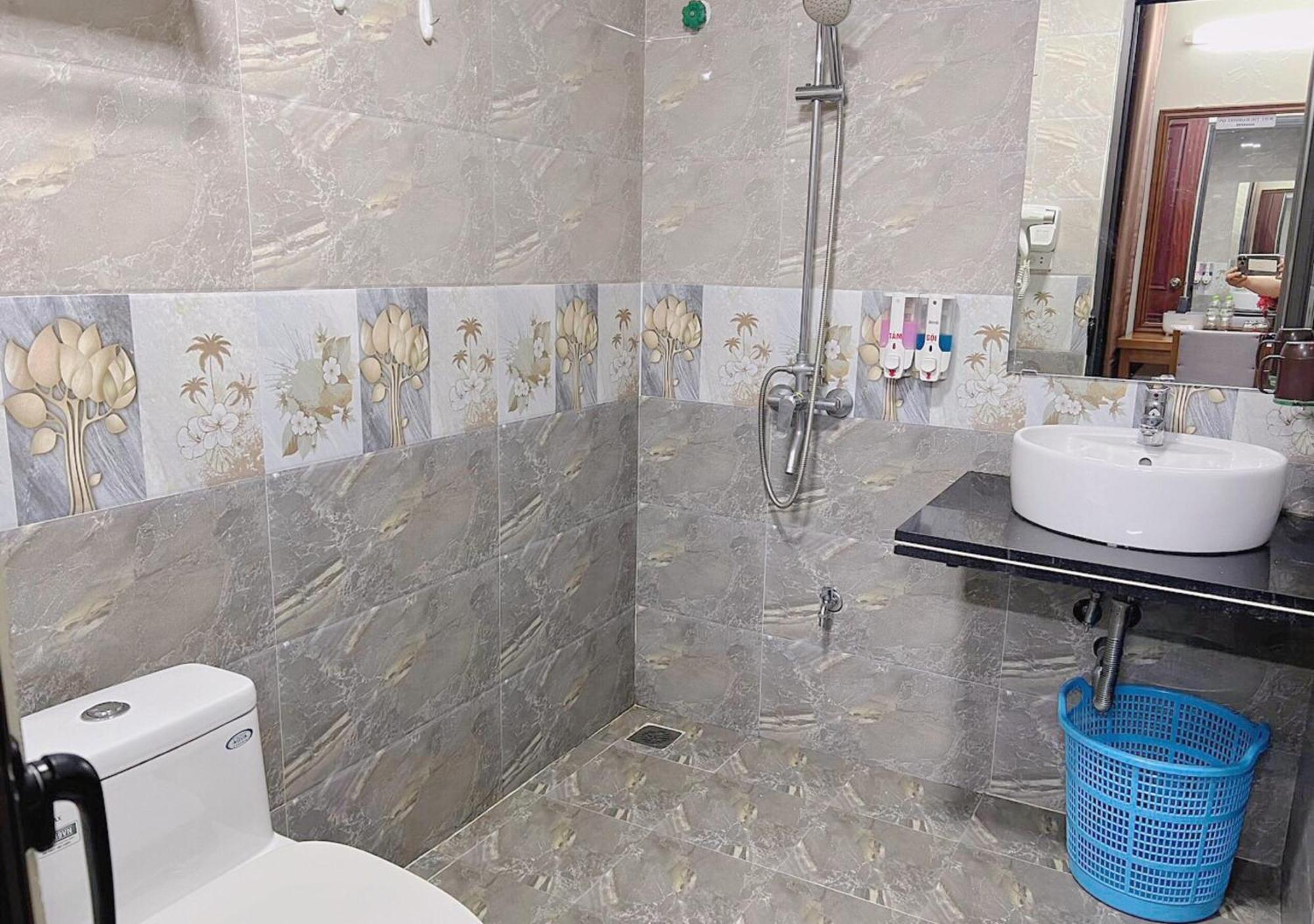 Uong Bi Thu Ha Hotel מראה חיצוני תמונה